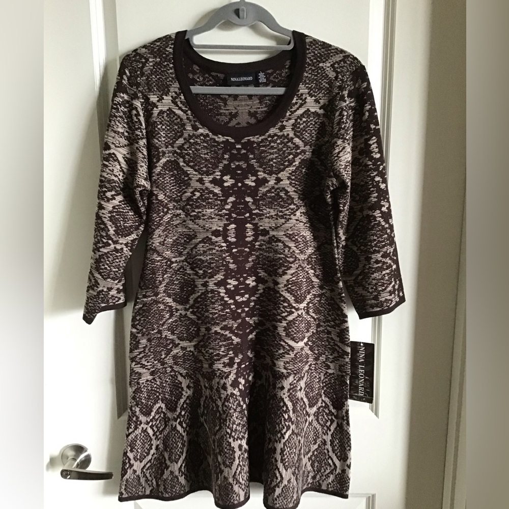 Nina Leonard Brown Snakeprint Sweater Dresss Large
